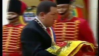 24 Julio 2010: Colocan nueva bandera a Simón Bolívar en su Natalicio PARTE 4