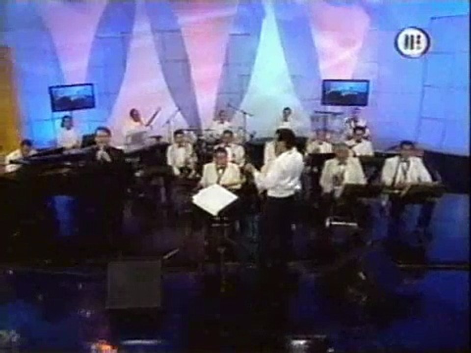 Rodrigo de la Cadena "Azul" (TV AZTECA 13)