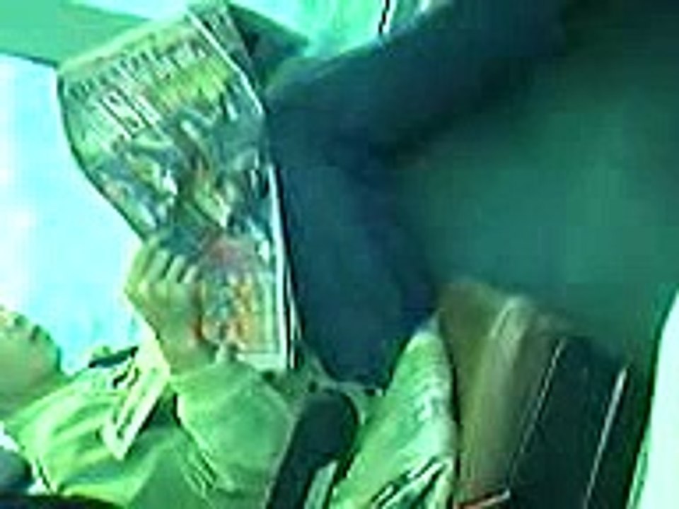 密封巴士晾臭腳(二)