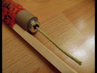 15x Zink 901 Signalrakete / Saluterocket Compilatie