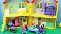 Peppa Pig Mickey Mouse Clubhouse with Duplo Lego Spiderman Superheroes and Muddy Puddles Roundabout