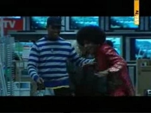 Roger Sanchez - Turn on the music