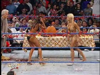 Torrie Wilson vs Dawn Marie Pilgrim Fashion Show