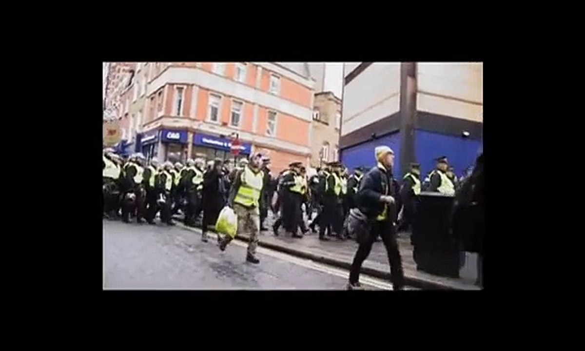 SOAS student's protest.  Day X.  Occupation, student protest, Tariq Ali speaks.