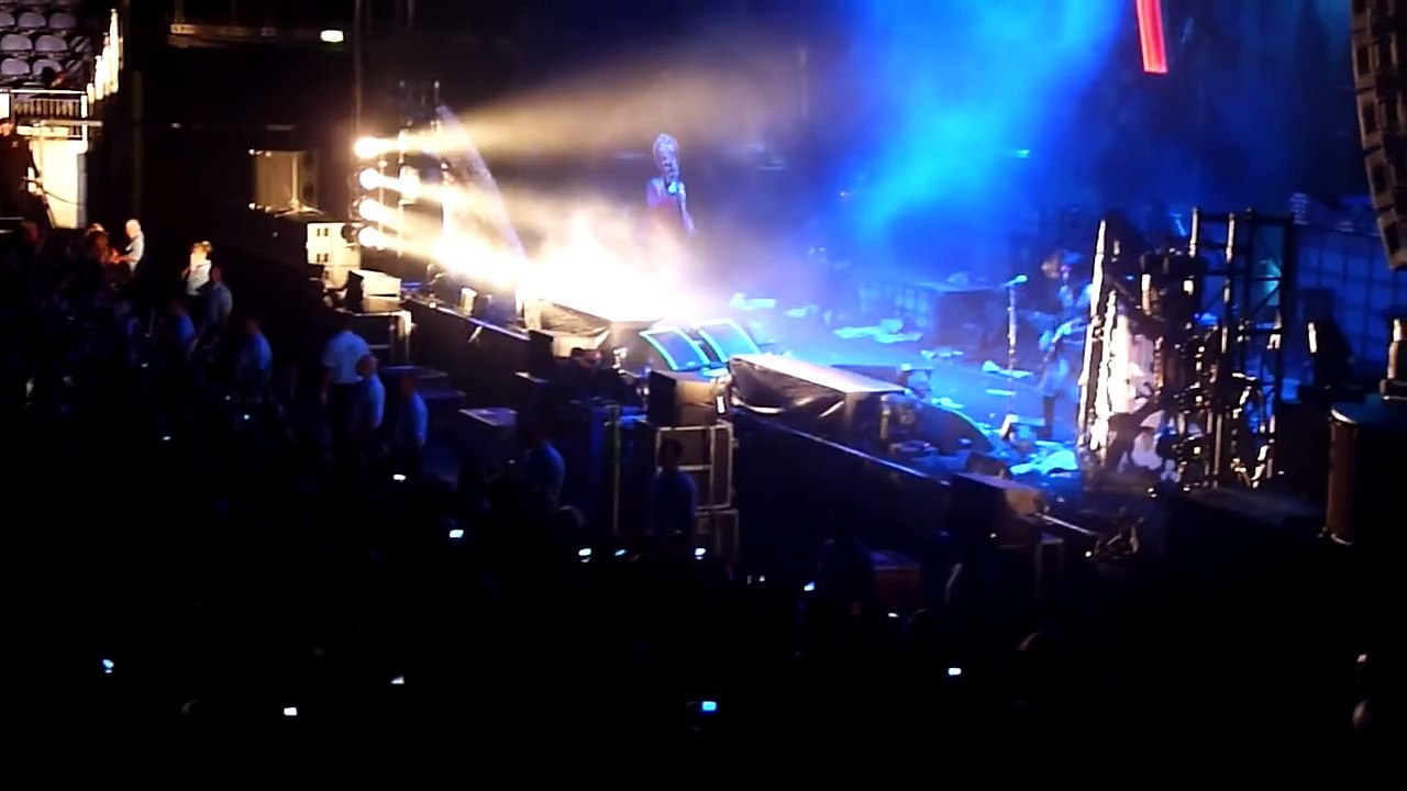 Marilyn Manson - The Love Song Live in [HD] @ 02 Arena - London 2012