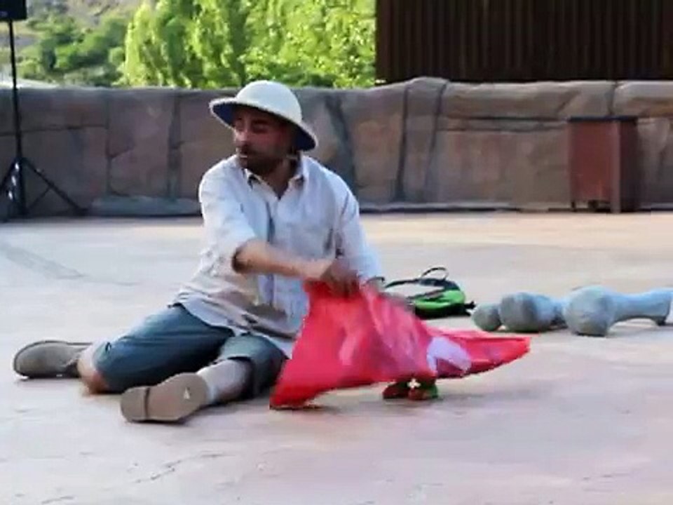 Actuacion de teatro en El Barranco Perdido.