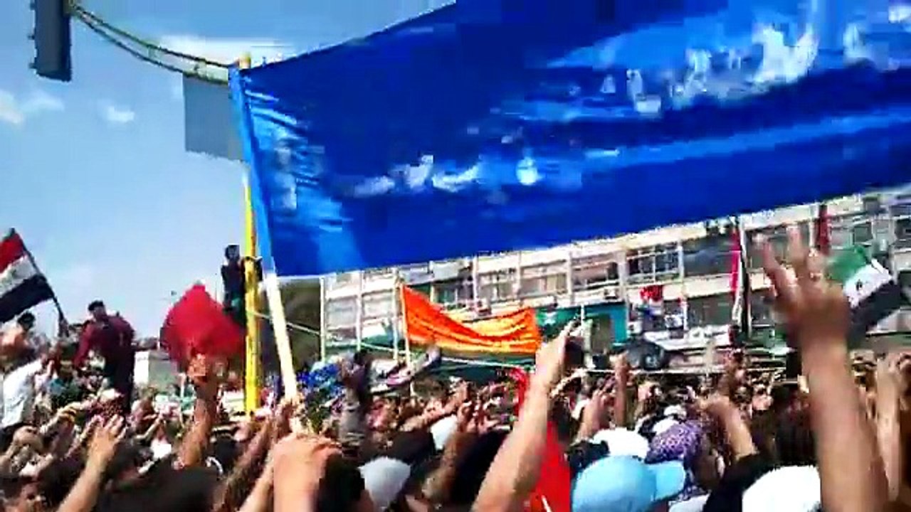 مظاهرات حماة القاشوش كاملة وبوضوح عالي.MP4