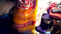 BOBABOUY only eats LAYS potato chips!!!!
