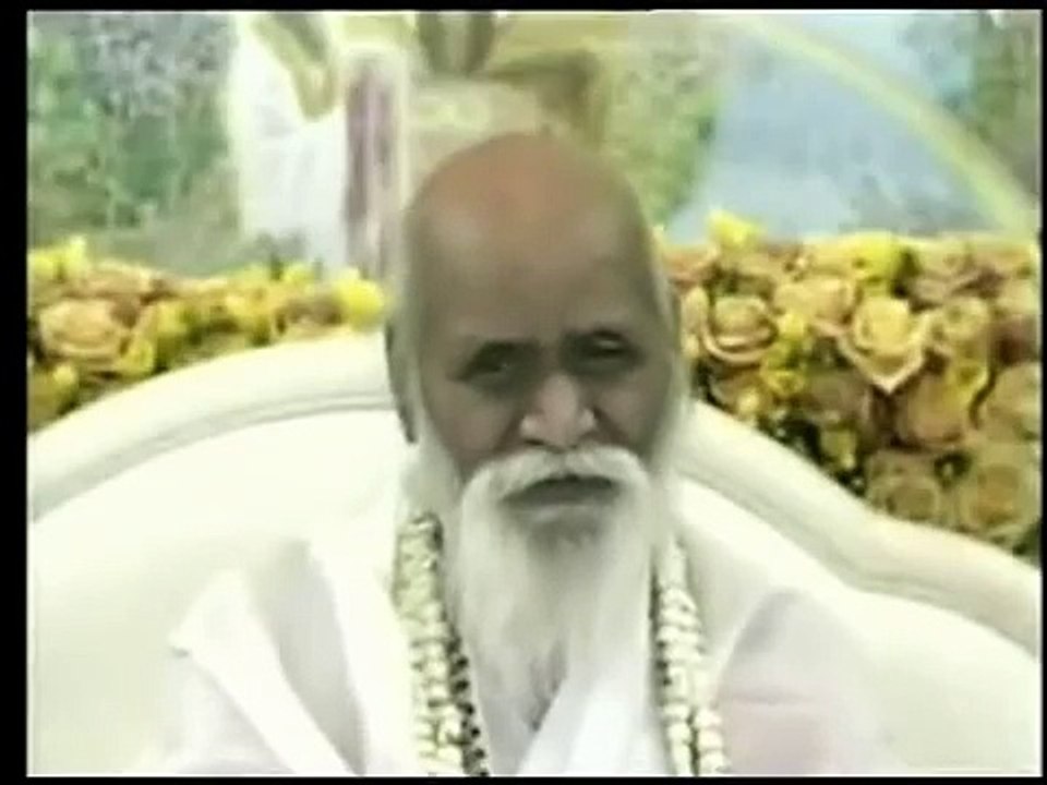 Film maker David Lynch asks Maharishi an interesting question from a student