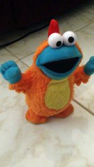 Chicken dance Cookie Monster