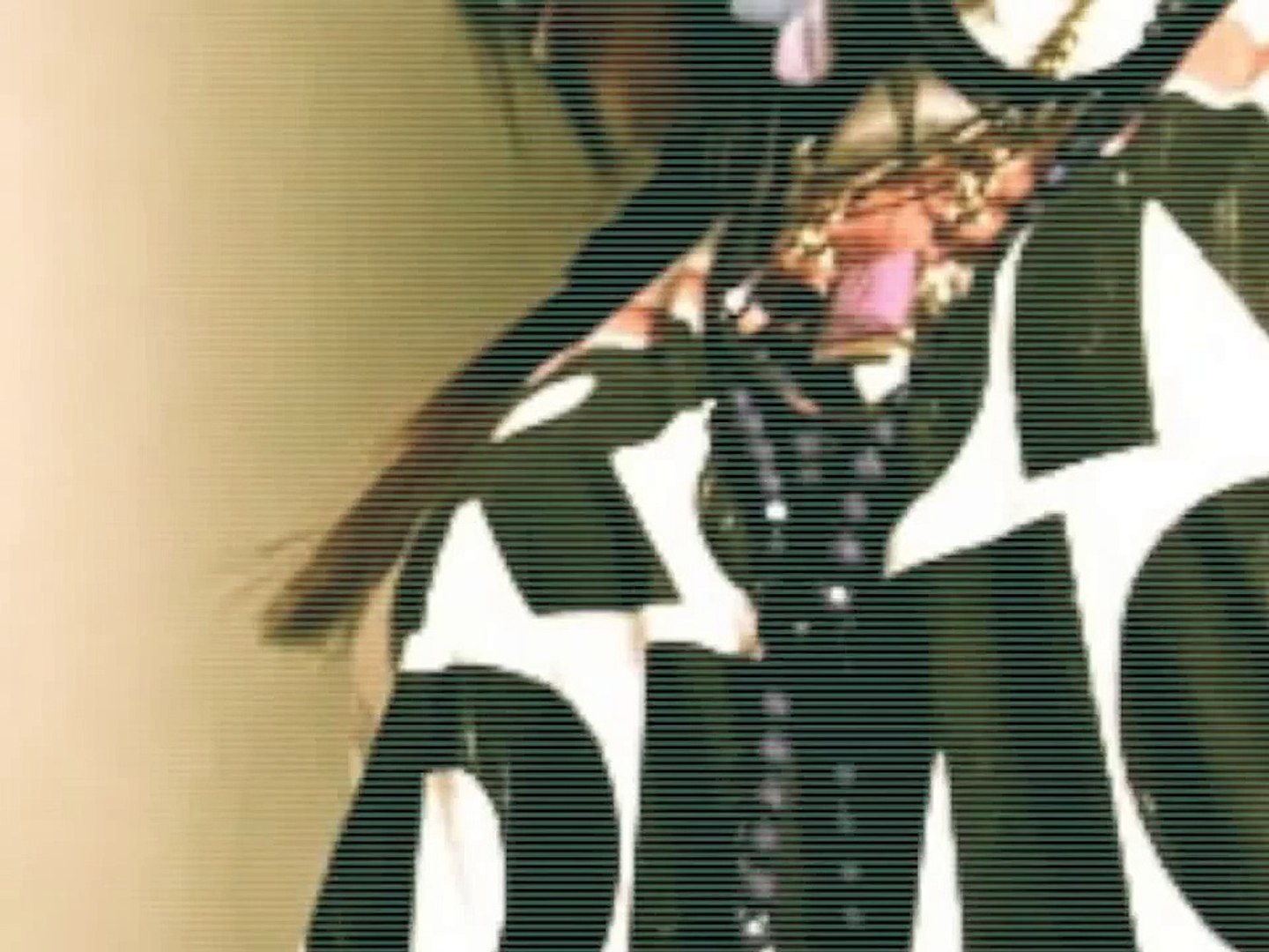 ⁣Ellen Kim . NIcki Minaj 'Massive Attack'