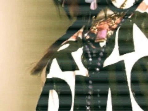 Ellen Kim . NIcki Minaj 'Massive Attack'