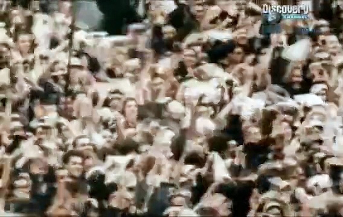 Fascism In Color - Mussolini In Power (Part 2/5)