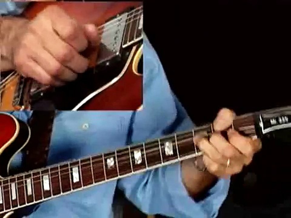 Blues Guitar Lesson - Larry Carlton - 335 Blues - More Motifs