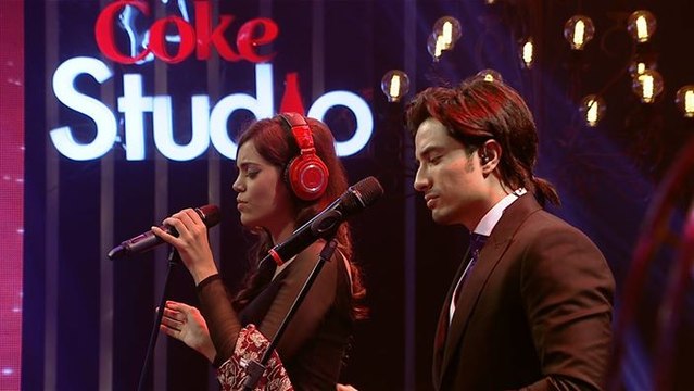 AE DIL KISI KI YAAD MEIN – ALI ZAFAR & SARA HAIDER – COKE STUDIO, SEASON 8, EPISODE 4 – (FREE DOWNLOAD HD SONG) VIDEO/LYRICS – 2015