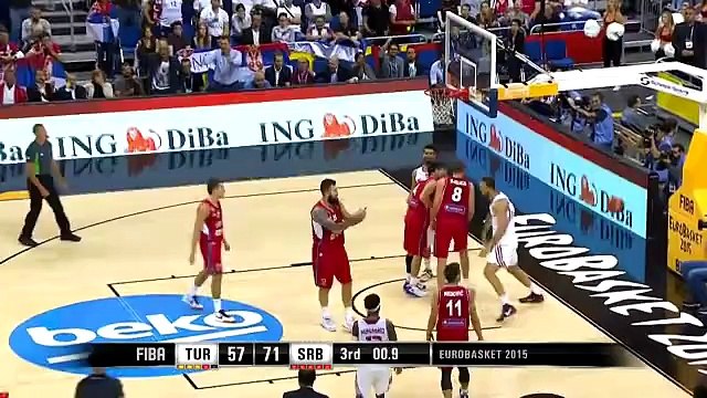 EuroBasket 2015'in 5.gününe damga vuran hareketler!