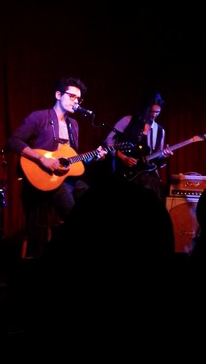 John Mayer - Free Fallin (cover) - Hotel Cafe