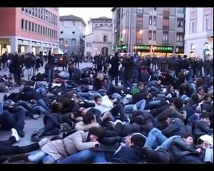 flash mob terni 07-03-2010 (video ufficiale)