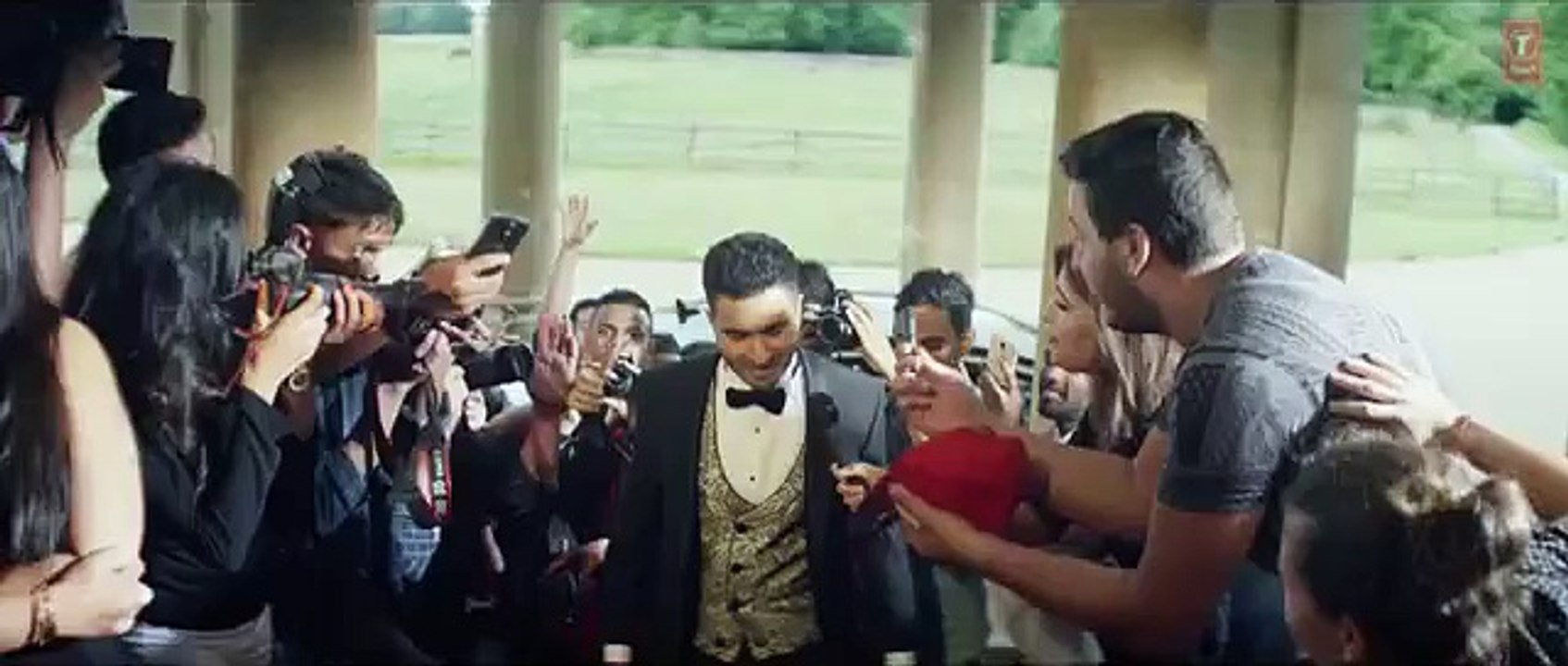 Arjun_ Can't Forget You (Tujhe Bhula Diya) VIDEO Song ft. Jonita Gandhi