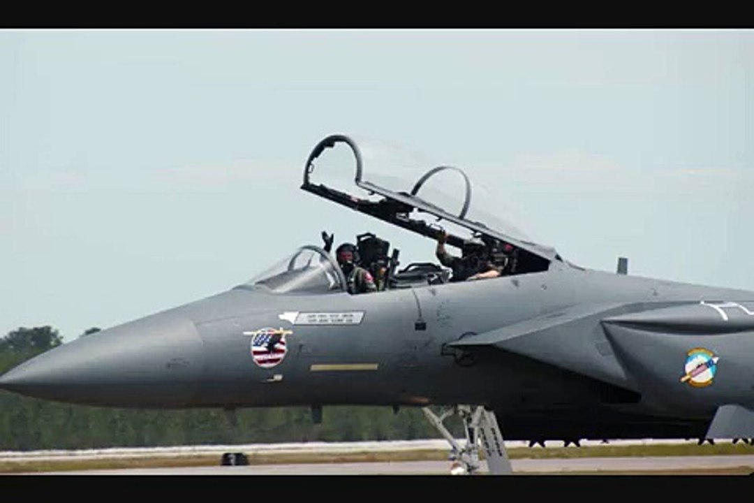 F-15 Strike Eagle Demo Team @  Cecil Field AirShow 2009