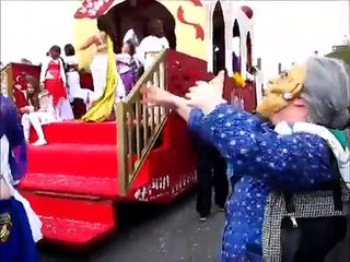Landerneau Carnaval 2014- Mémé qui danse