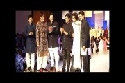 Amitabh Bachchan, Akshay Kumar, Ranbir Kapoor _ MEN FOR MIJWAN fashion show