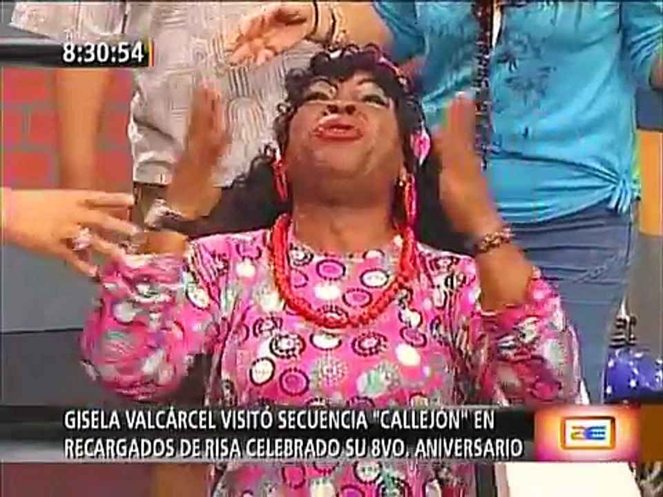 Gisela Valcárcel fue invitada a  "Recargados de Risa" (América Espectáculos 09-12-09)
