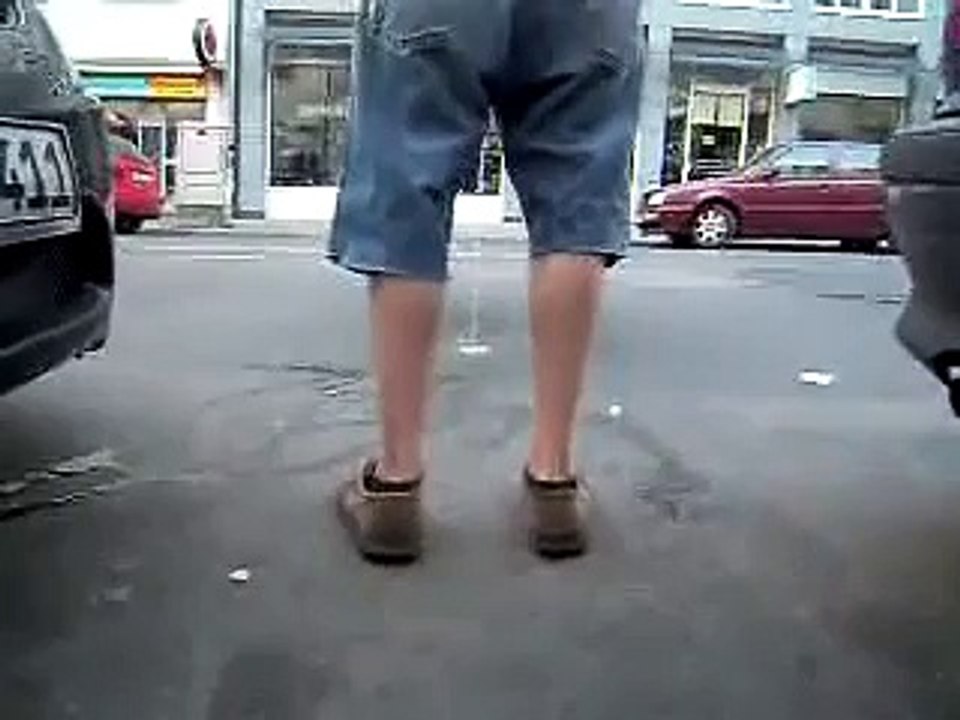 pisser - video Dailymotion