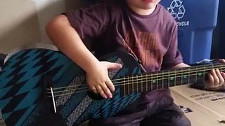 Cute 3 year old sings bottoms up by B.G.