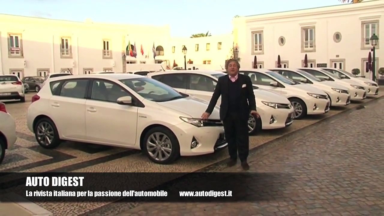 Nuova Toyota Auris Hybrid MY2013