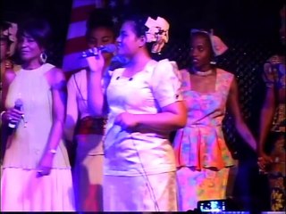 Nicole D. Ford (Las Vegas) - Singing: "We Are the World" Finale