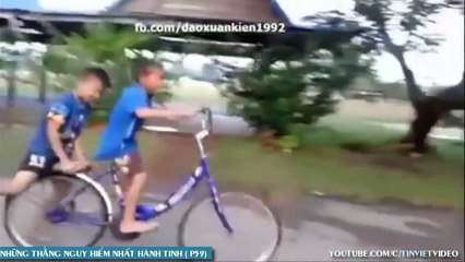 Big tits  Hot Girl  funny fails   funny pranks   funny vines video  best prank