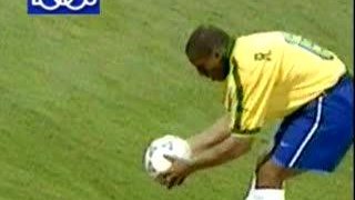Roberto Carlos - best free kick