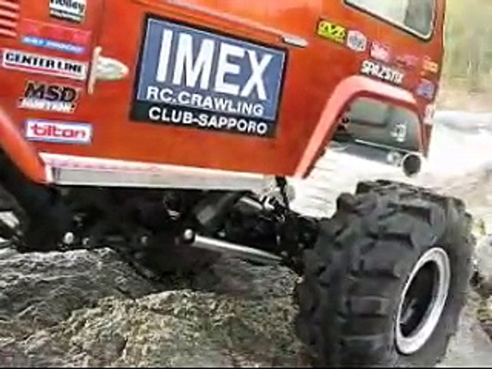TAMIYA LAND CRUISER 40  (CR-01 CHASSIS)