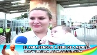 Bebé de cinco meses fue bendecida por el papa Francisco en Santa Cruz