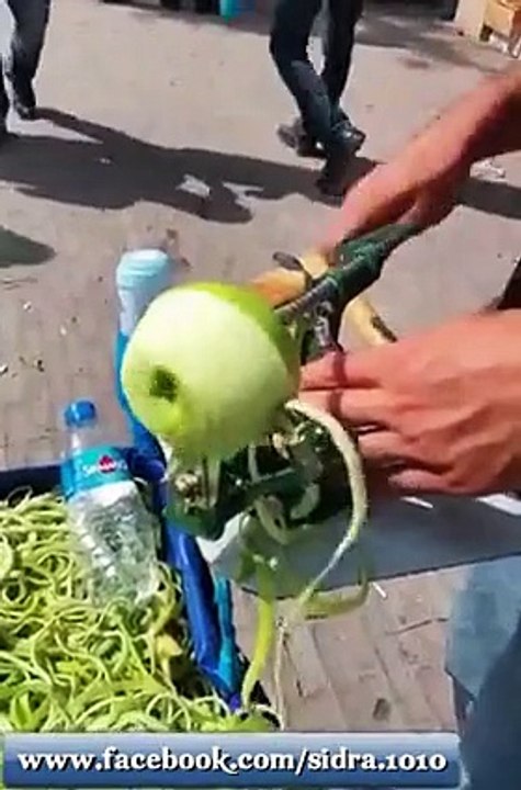 apple undressed