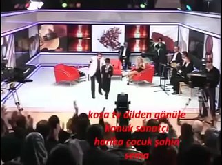 Video herunterladen: Yetenek Sizsiniz Şahin Kendirci Dillere Destan Olan Muhteşem Ses