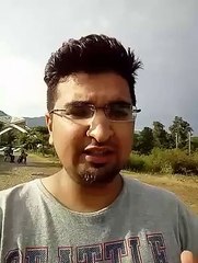 Mujhay anday wala burger!