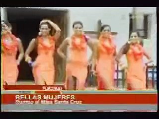Bellas mujeres rumbo al Miss Santa Cruz. de Bolivia