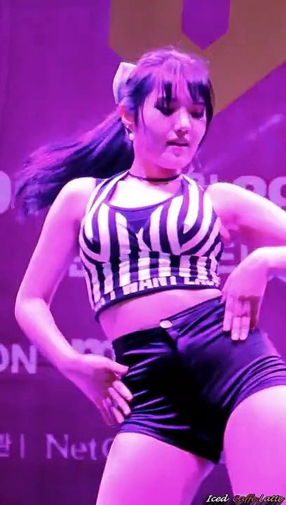 150906 댄스팀 위치걸 (WITCH GIRL) - 어머님이 누구니? (JYP) @ 헬로APM 직캠 By 카페라떼