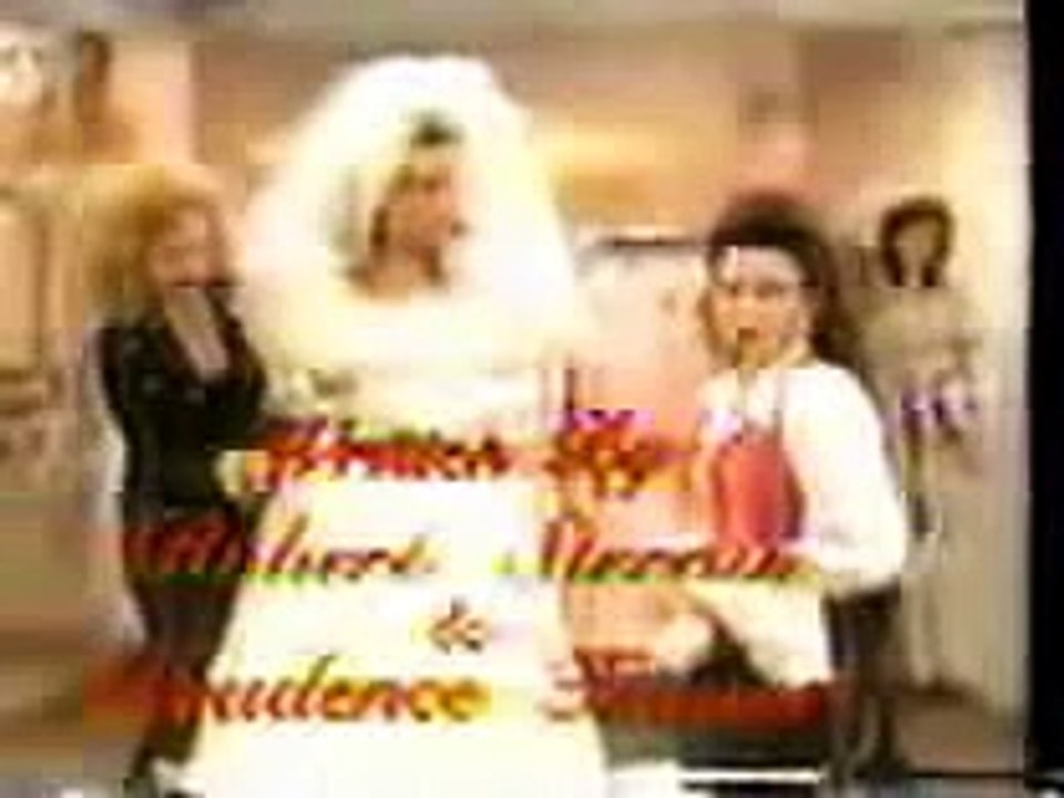 The Nanny 1x01 Pilot Primer Intro And Escenas Eliminadas Video 