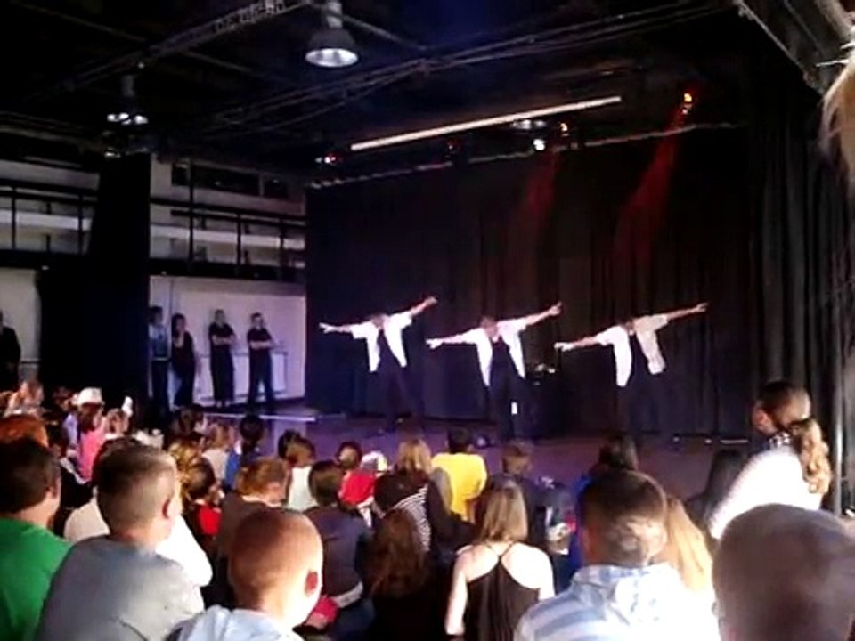 "Jackson 3" MHHS Dance Off 2009