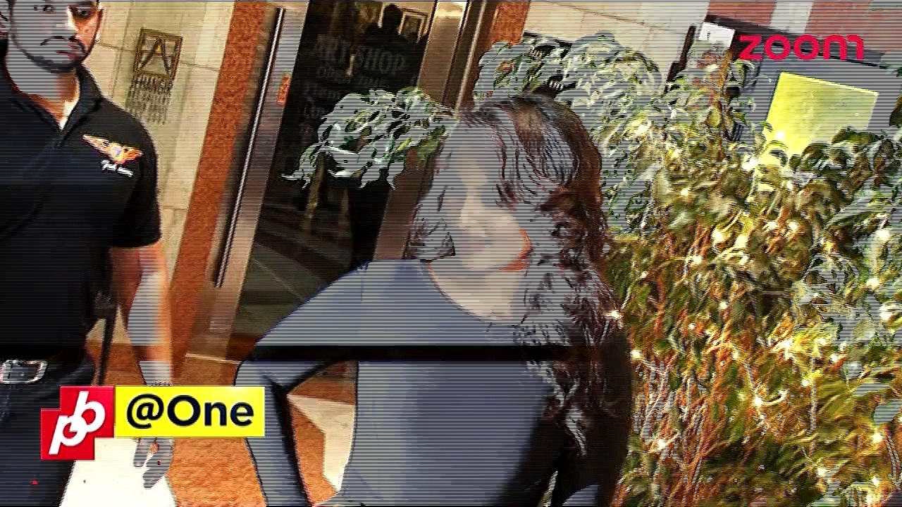 Hrithik Roshan signs Tiger Shroff for his clothing brand, Deepika Padukone's plan to SIDELINE Ranbir Kapoor