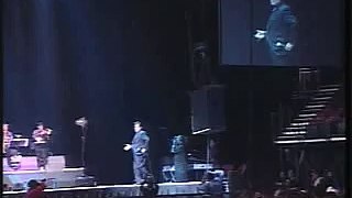 singer falls off stage