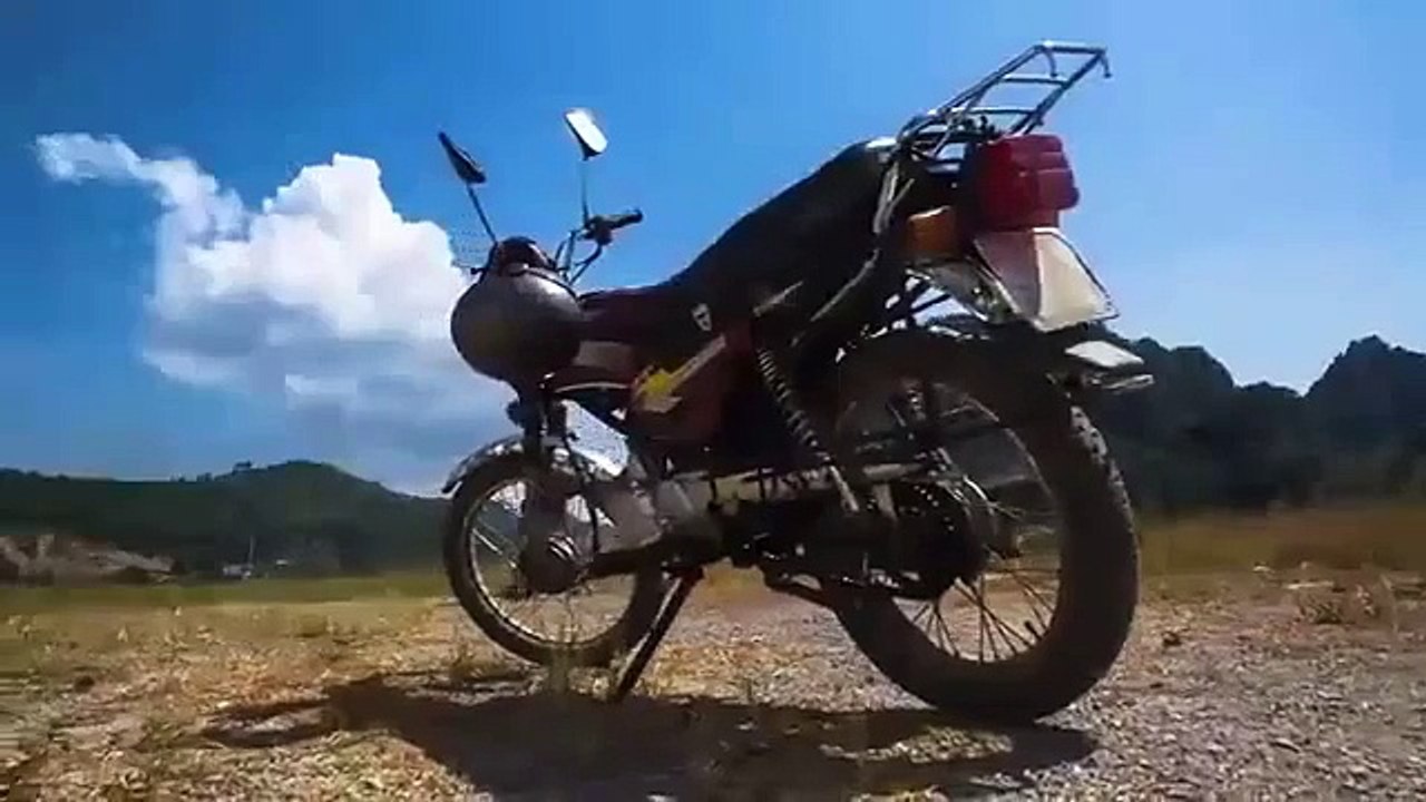 The road story Vietnam