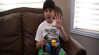 10 Year Old Boy Gets 250 High Score on Bop It Extreme!
