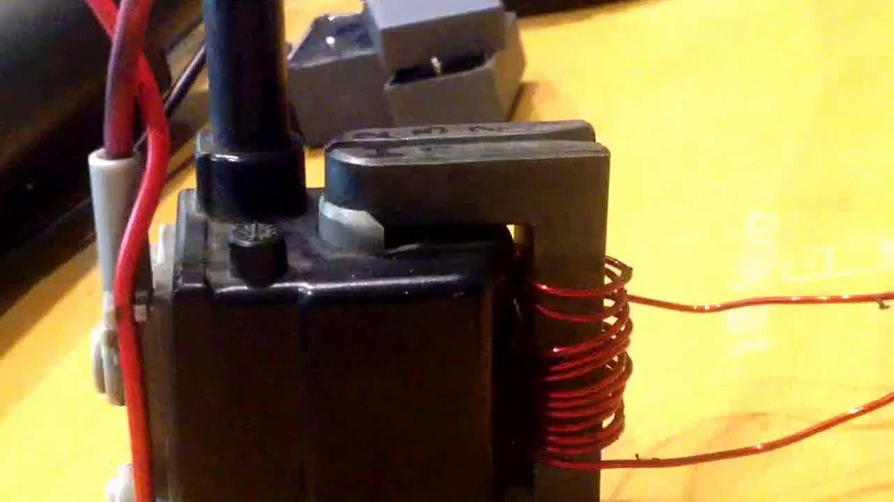 Zeilentrafo Ansteuerung (mit Schaltplan) bis 20 kV