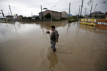 Japan floods: City of Joso hit by 'unprecedented' rain