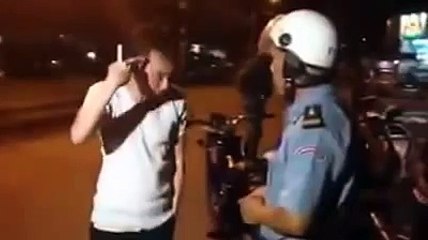 ស្រវឹងហើយបើករថយន្តបុករថយន្តគេឈប់ស្ងៀម Khmer News 2015 / Cambodia Hot News Today