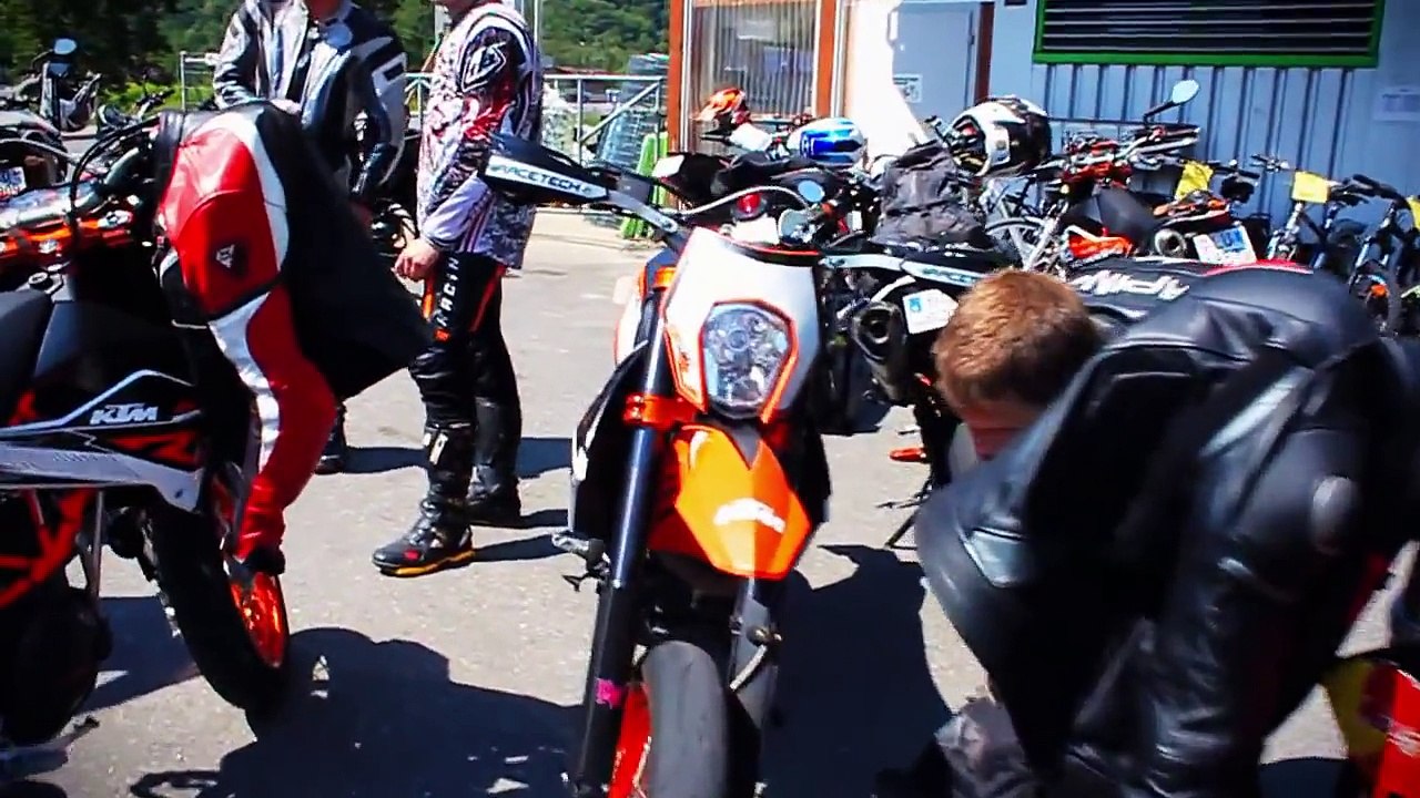 Epic Supermoto Group Ride [Swiss Supermoto Meet 2013]